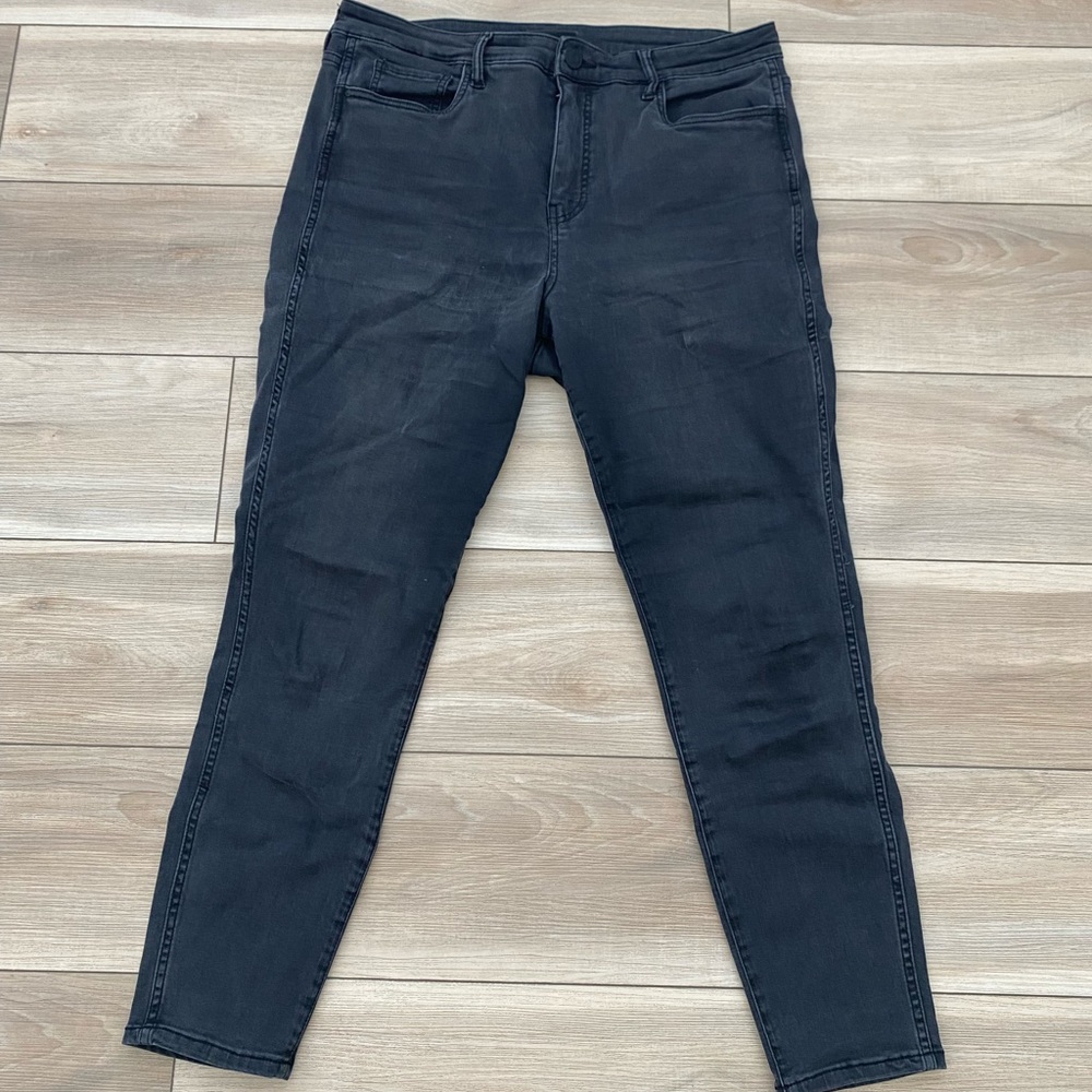 Kut from the Kloth Dark Gray Skinny Jeans